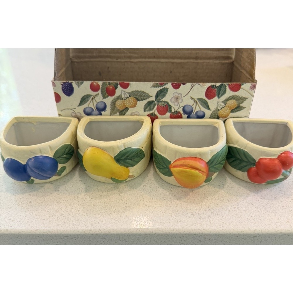 Vintage Country Orchard Set 4 Porcelain Napkin Rings Shabby Chic French Cottage